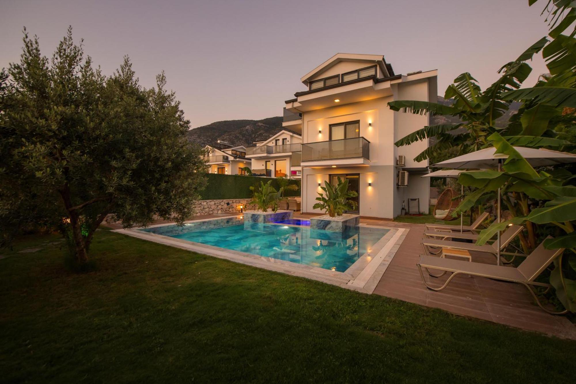 Villa Carya Oeluedeniz Fethiye Bagian luar foto