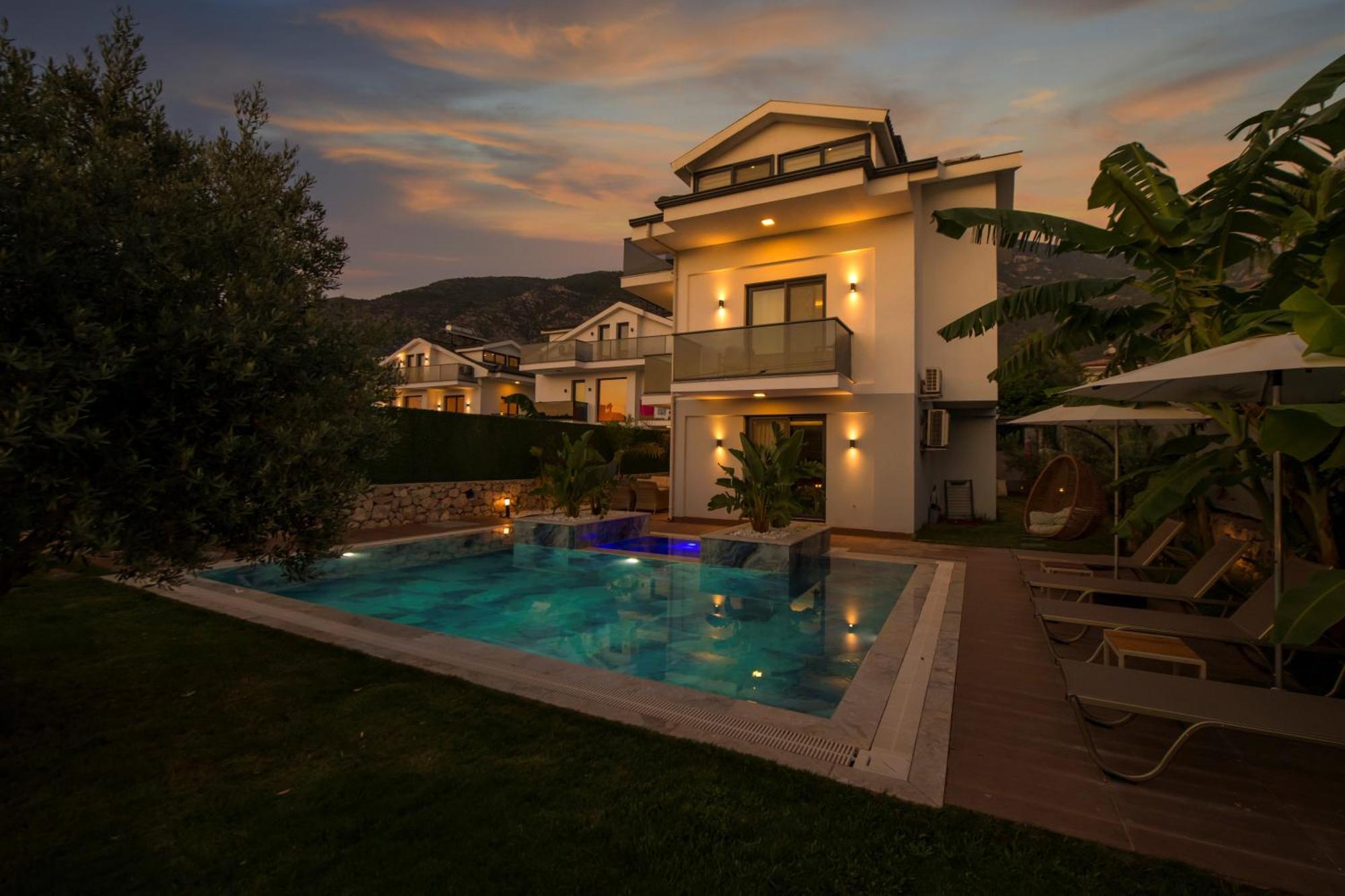 Villa Carya Oeluedeniz Fethiye Bagian luar foto